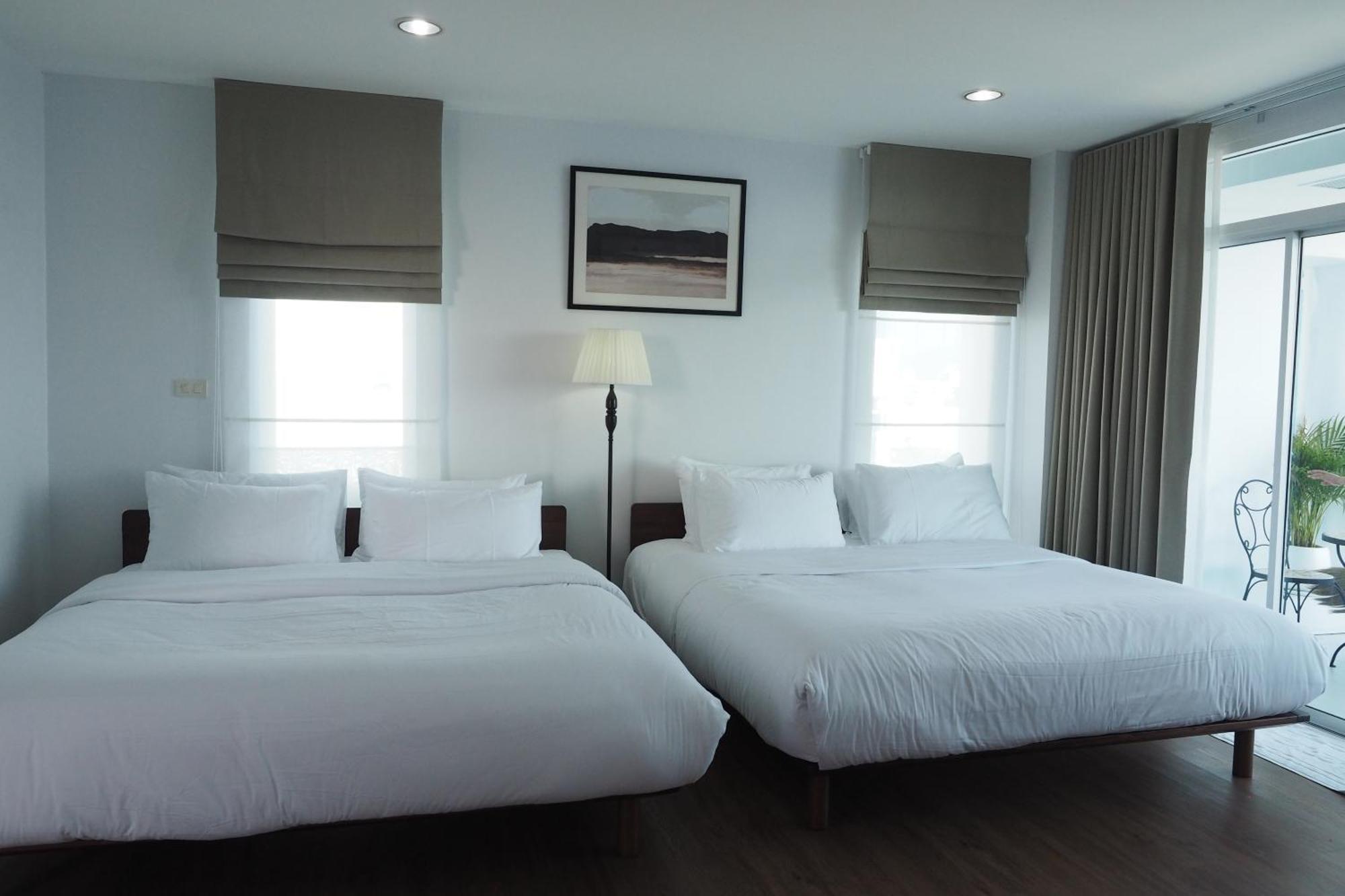 The Beach Bangsaen By Thanthita Next To Wonnapa Beach Free Disney Plus Buitenkant foto